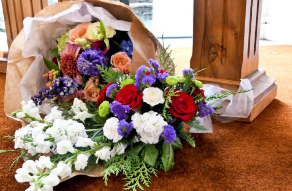 flower delivery huntleys cove